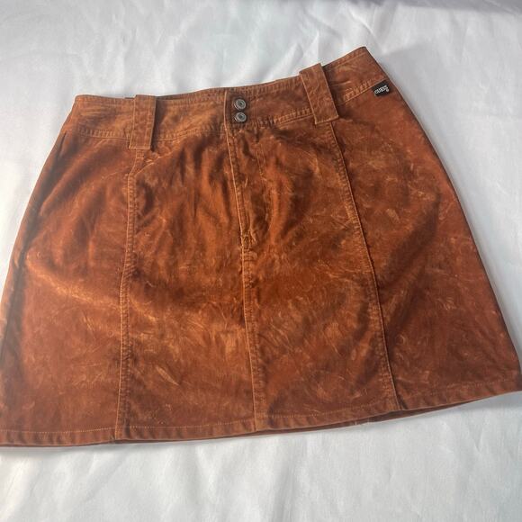 Vintage Guess velvety soft mini skirt size 28 rust brown -preowned **Flaw** - Picture 1 of 10